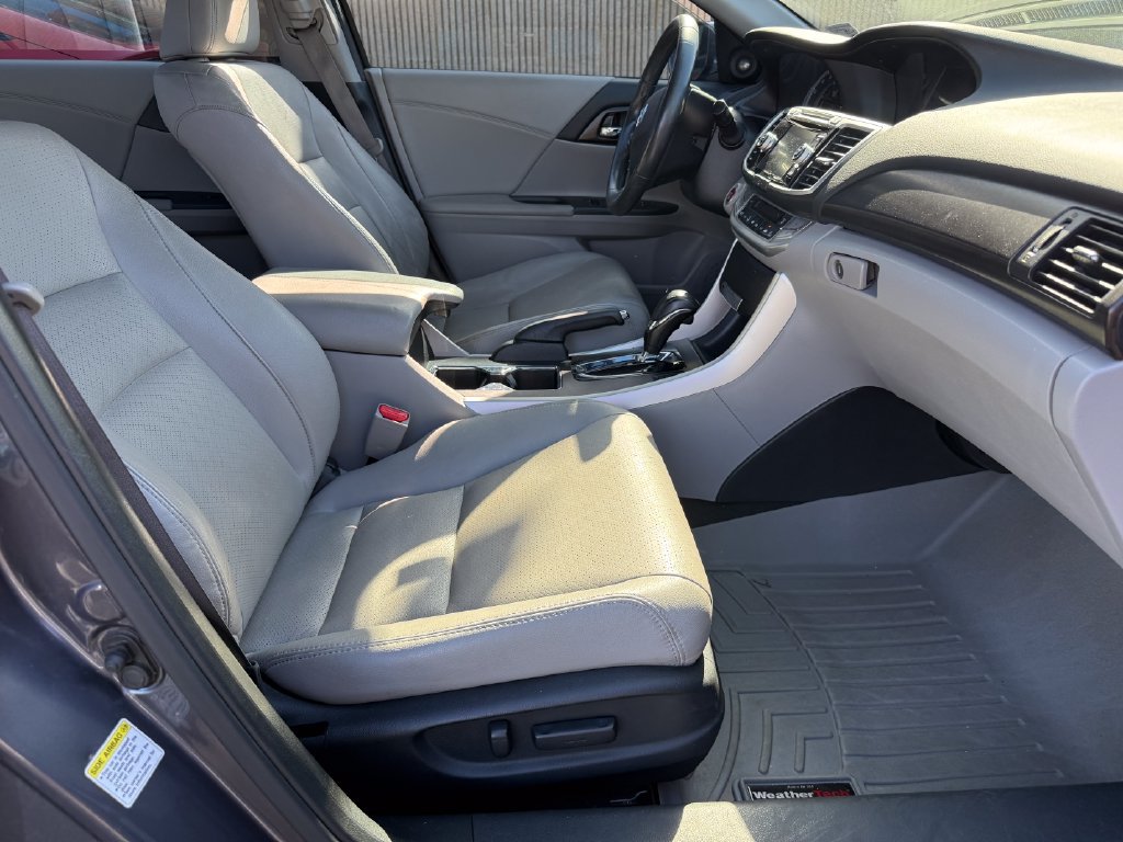 Used 2014 Honda Accord EX-L image 16