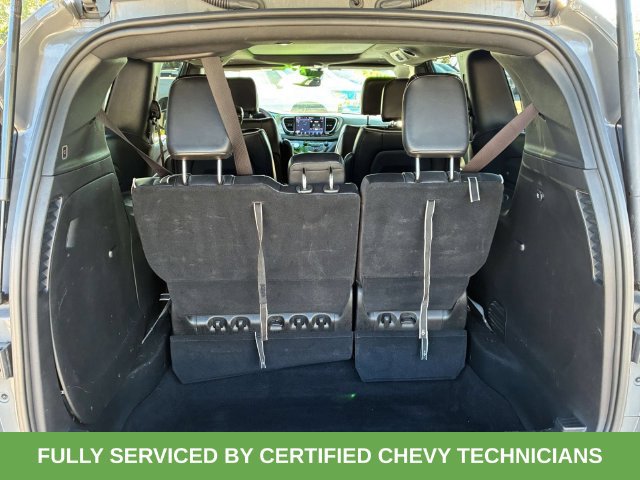 Used 2025 Chrysler Pacifica Limited FWD image 39