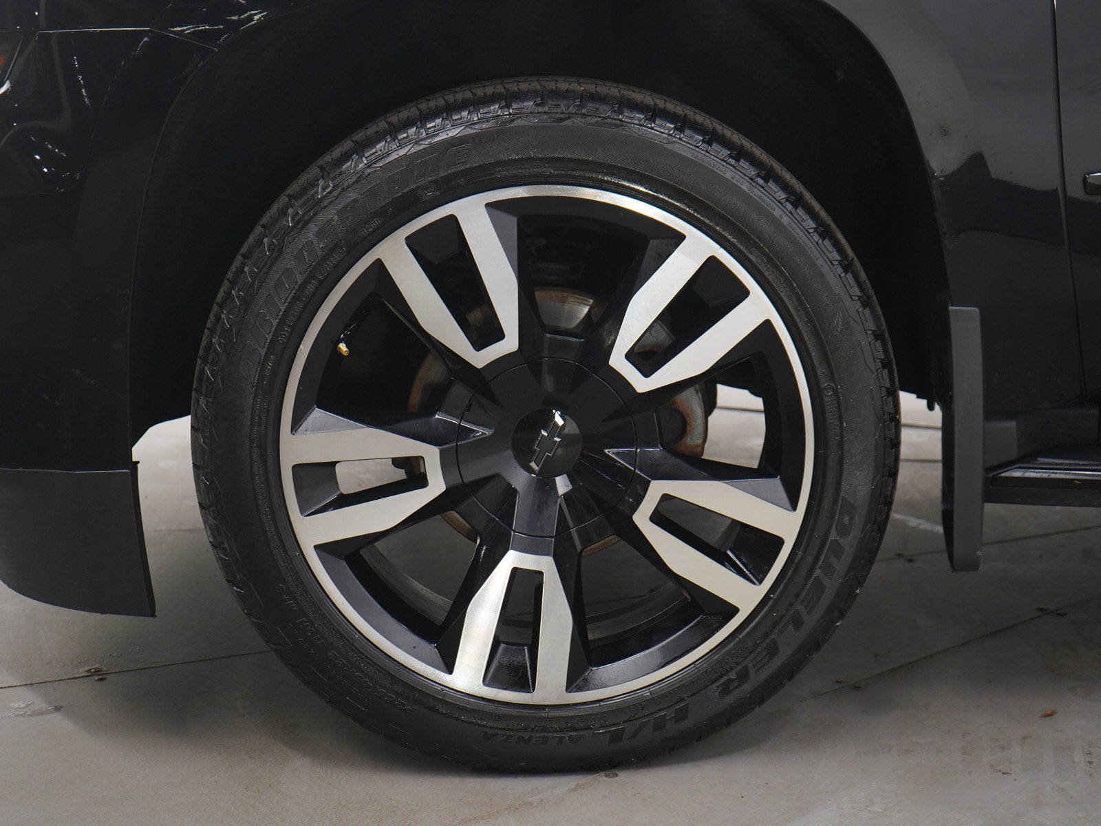 Used 2019 Chevrolet Tahoe Premier image 32