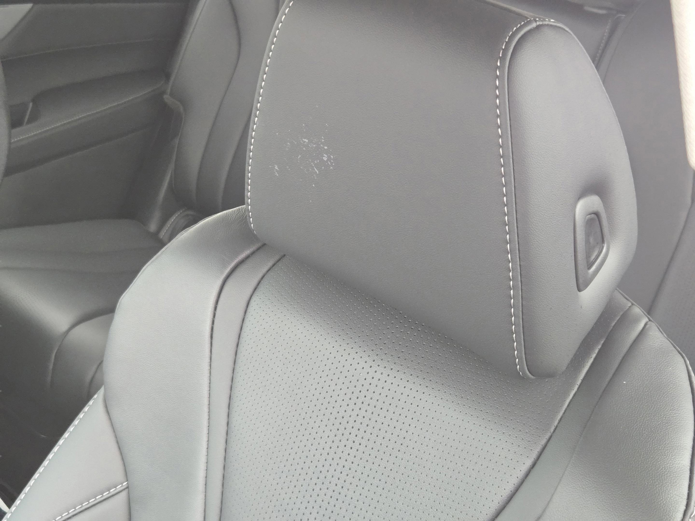 Certified 2026 Acura MDX FWD w/ Technology Package image 17