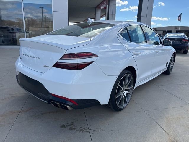 Used 2023 Genesis G70 2.0T AWD/4WD image 7