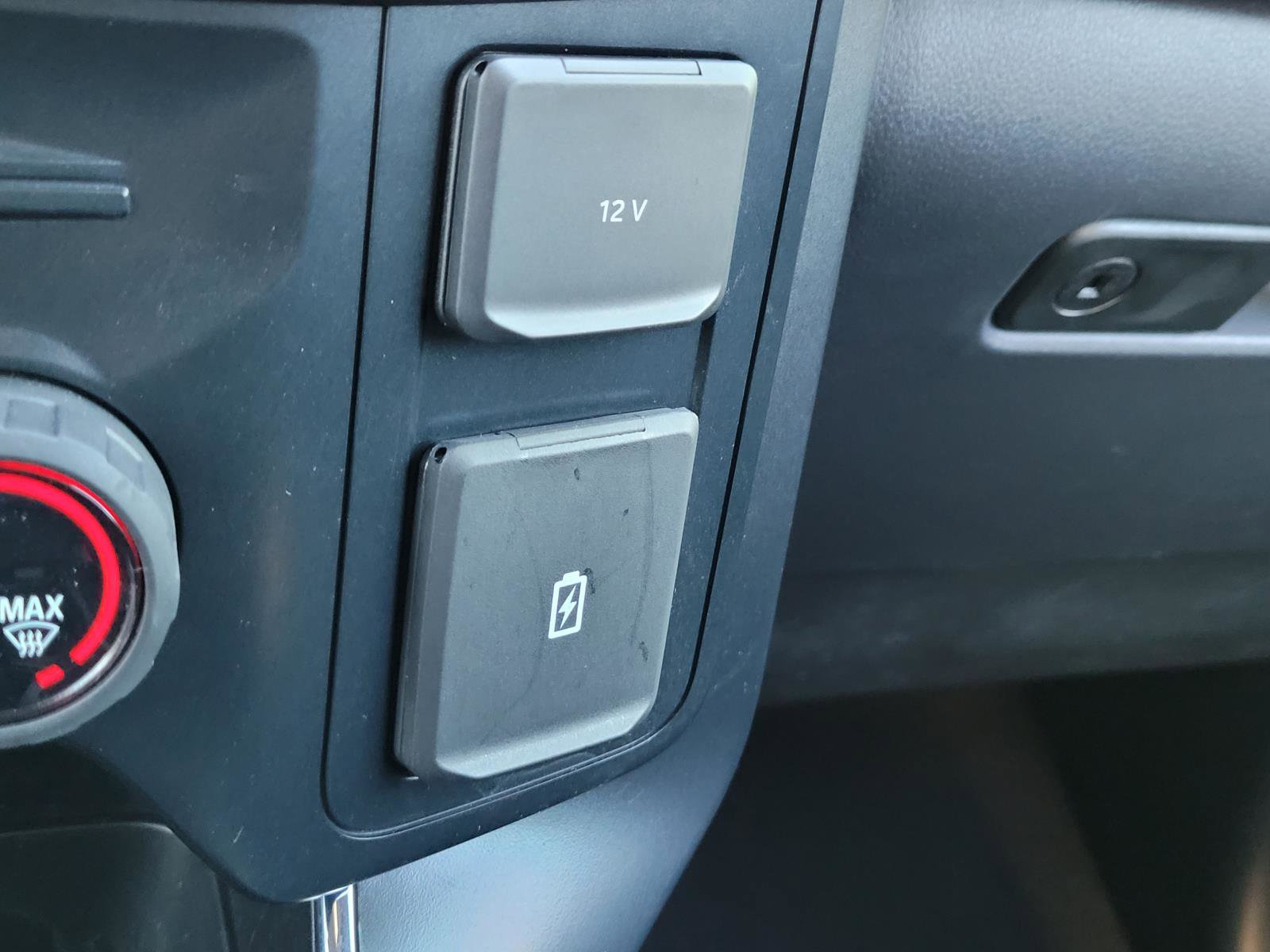 Used 2024 Ford F150 STX image 29