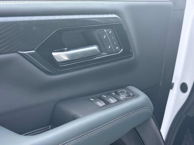 New 2026 GMC Yukon AT4 w/ AT4 Premium Plus Package AWD/4WD image 28