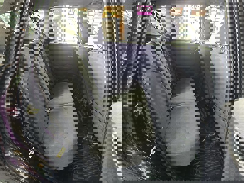 Used 2010 Honda Fit image 16