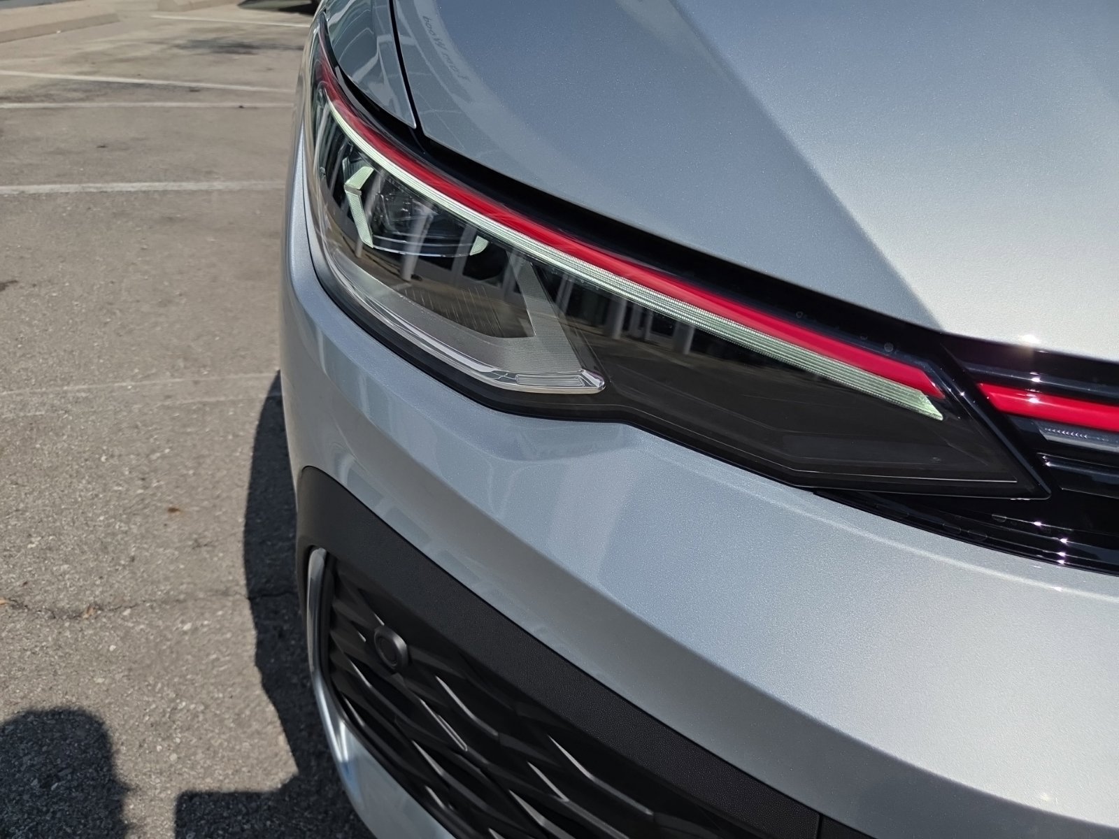 New 2026 Volkswagen GTI SE FWD image 14