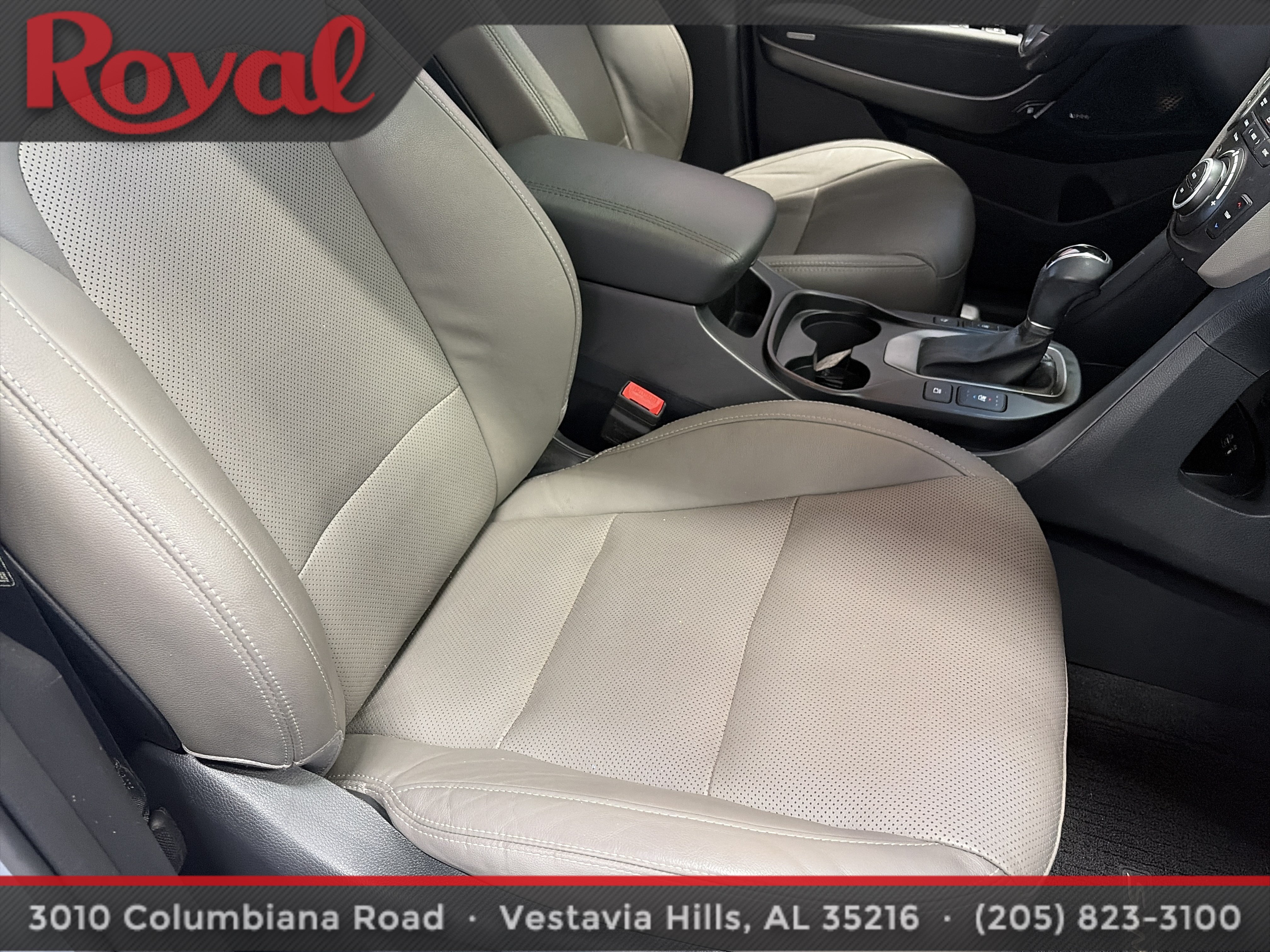 Used 2017 Hyundai Santa Fe Limited FWD image 8