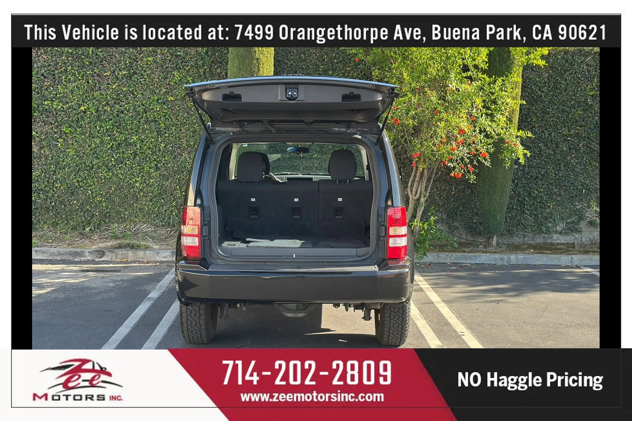 Used 2012 Jeep Liberty Sport AWD/4WD image 16
