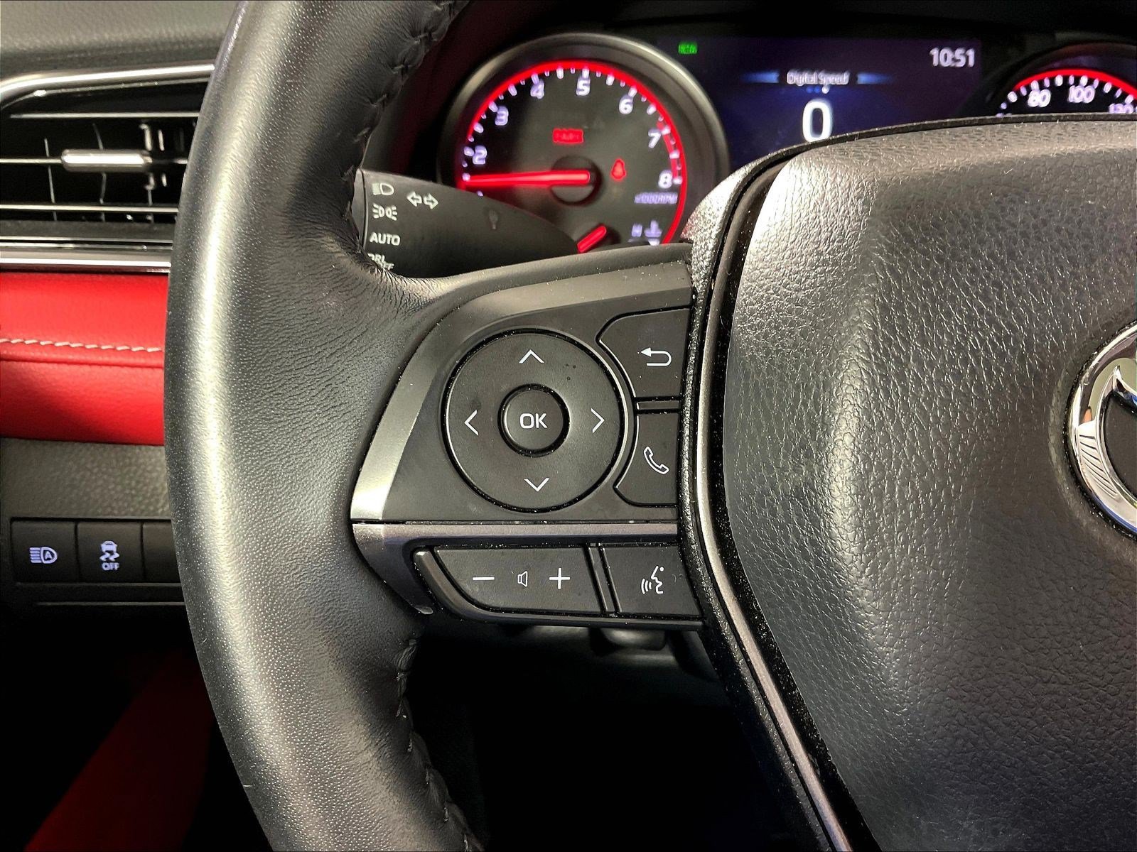 Used 2023 Toyota Camry XSE FWD image 11
