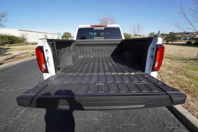 Used 2025 GMC Sierra 1500 SLT w/ SLT Premium Plus Package image 11