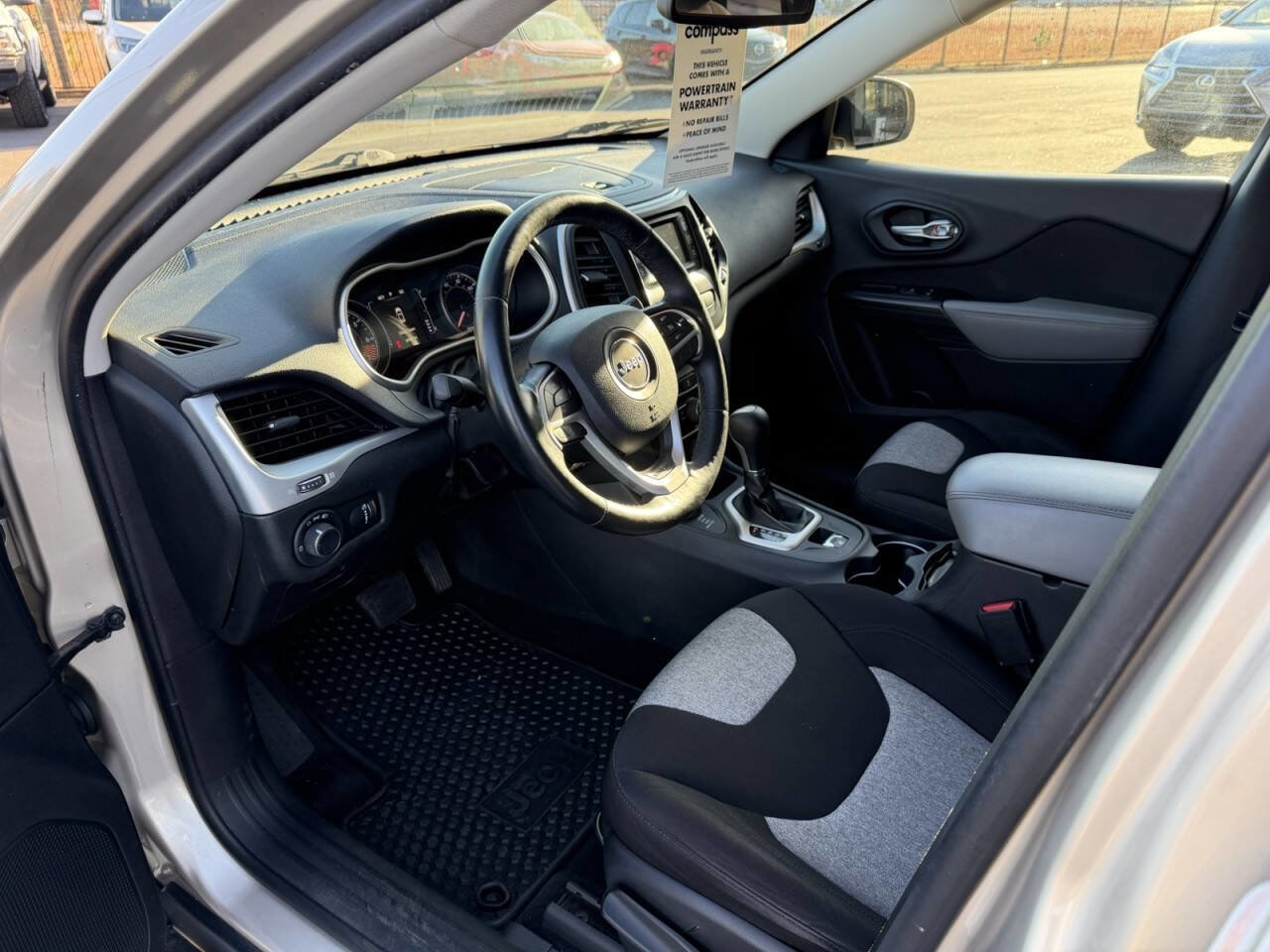 Used 2014 Jeep Cherokee Sport w/ Cold Weather Group AWD/4WD image 20