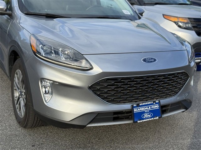 Used 2022 Ford Escape SEL image 8