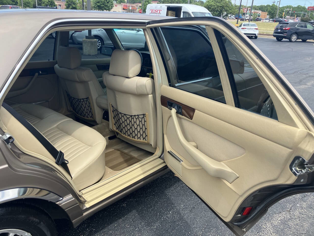 Used 1988 Mercedes-Benz 420 SEL image 23