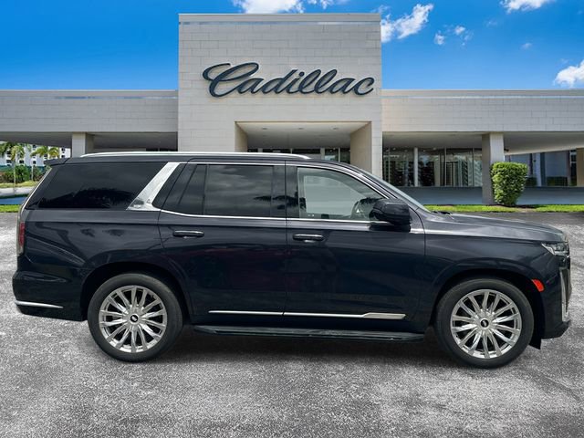 Certified 2022 Cadillac Escalade Premium Luxury w/ Performance Package AWD/4WD image 2