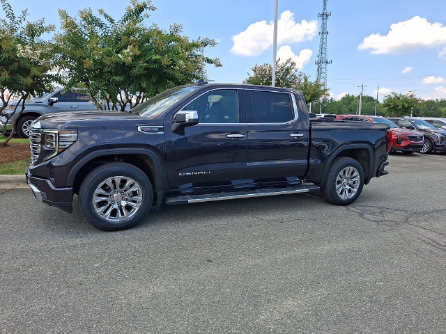 Used 2024 GMC Sierra 1500 Denali w/ Technology Package AWD/4WD image 6