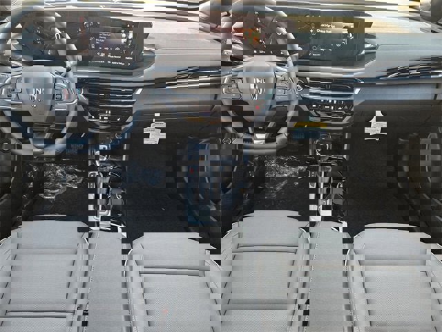 New 2025 Buick Envista Avenir image 12