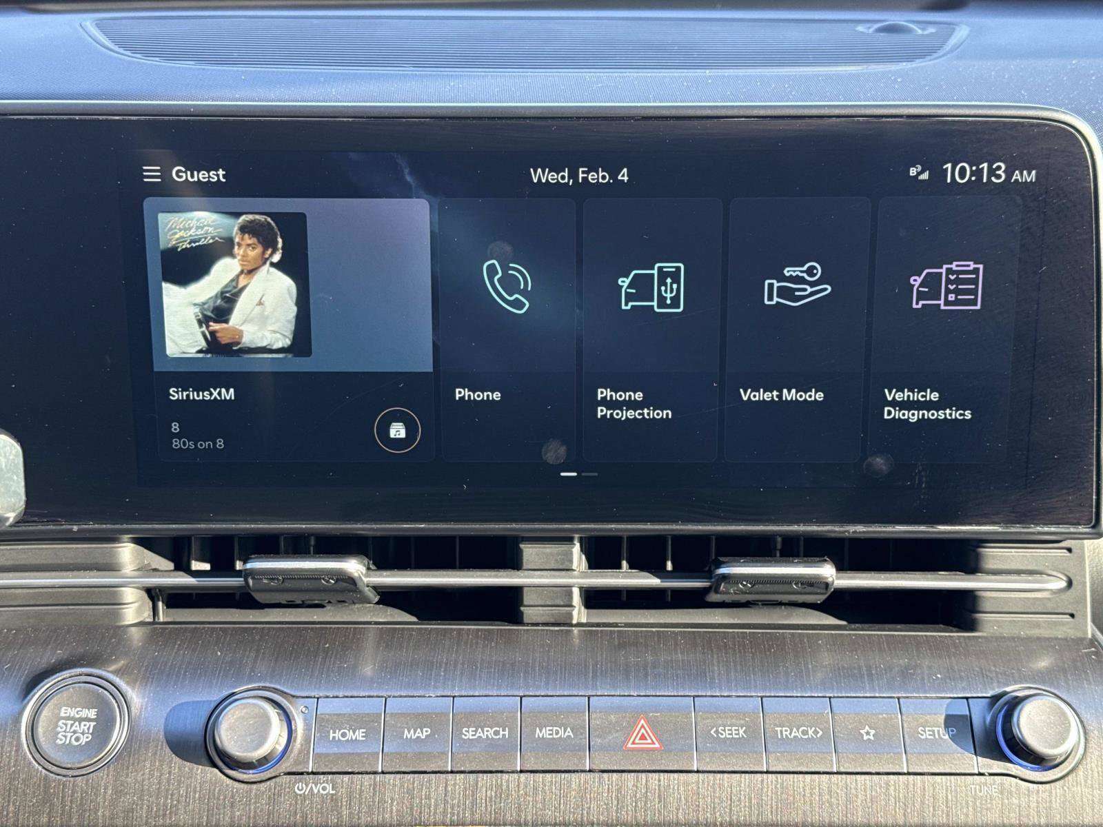 Used 2025 Hyundai Kona SEL image 3