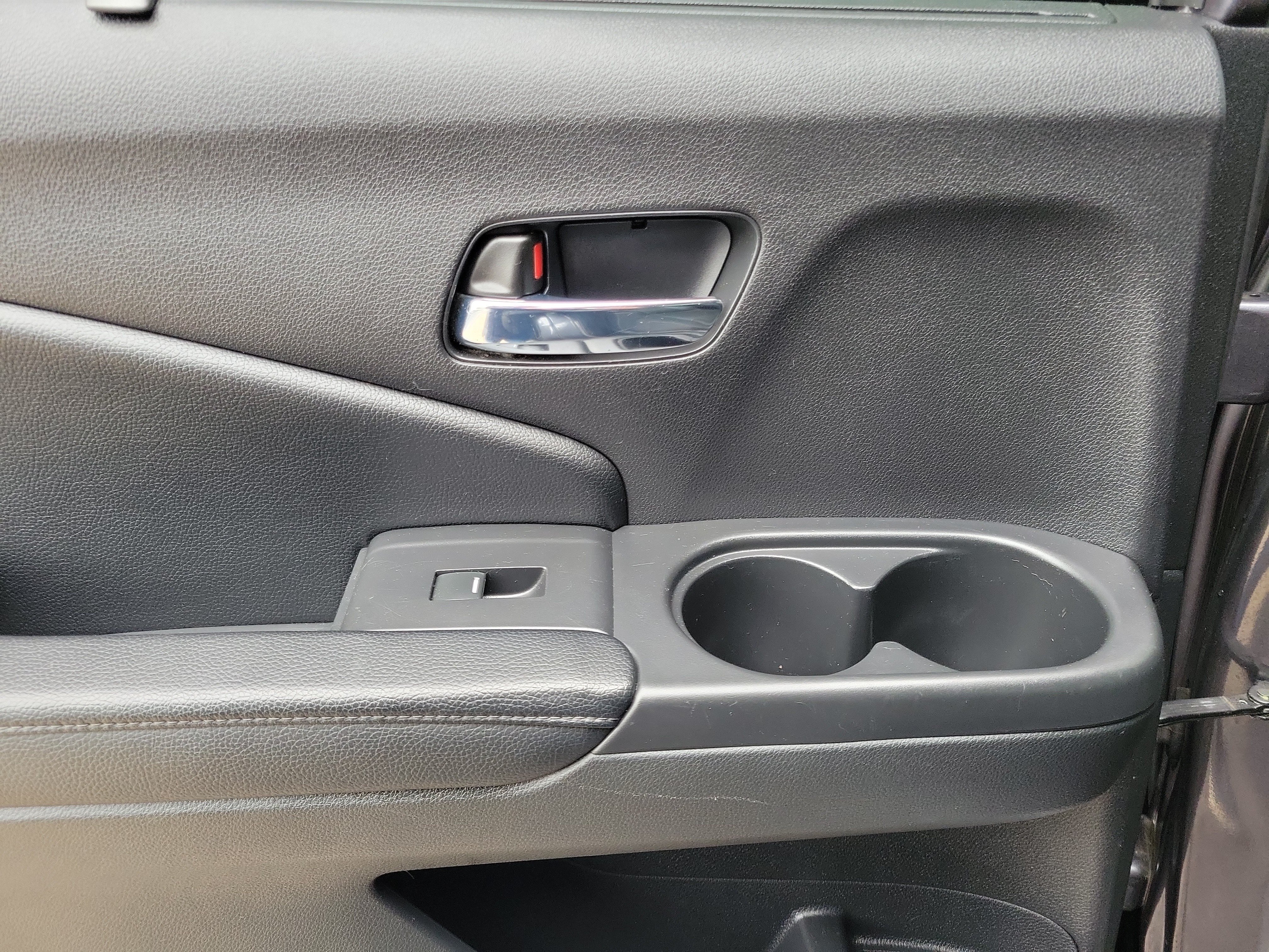 Used 2019 Honda Pilot Touring image 11