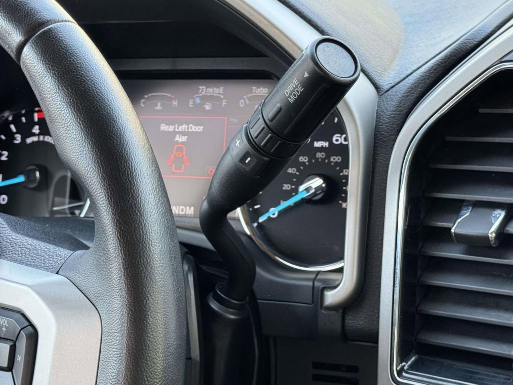 Used 2022 Ford F350 Lariat w/ Lariat Ultimate Package image 6
