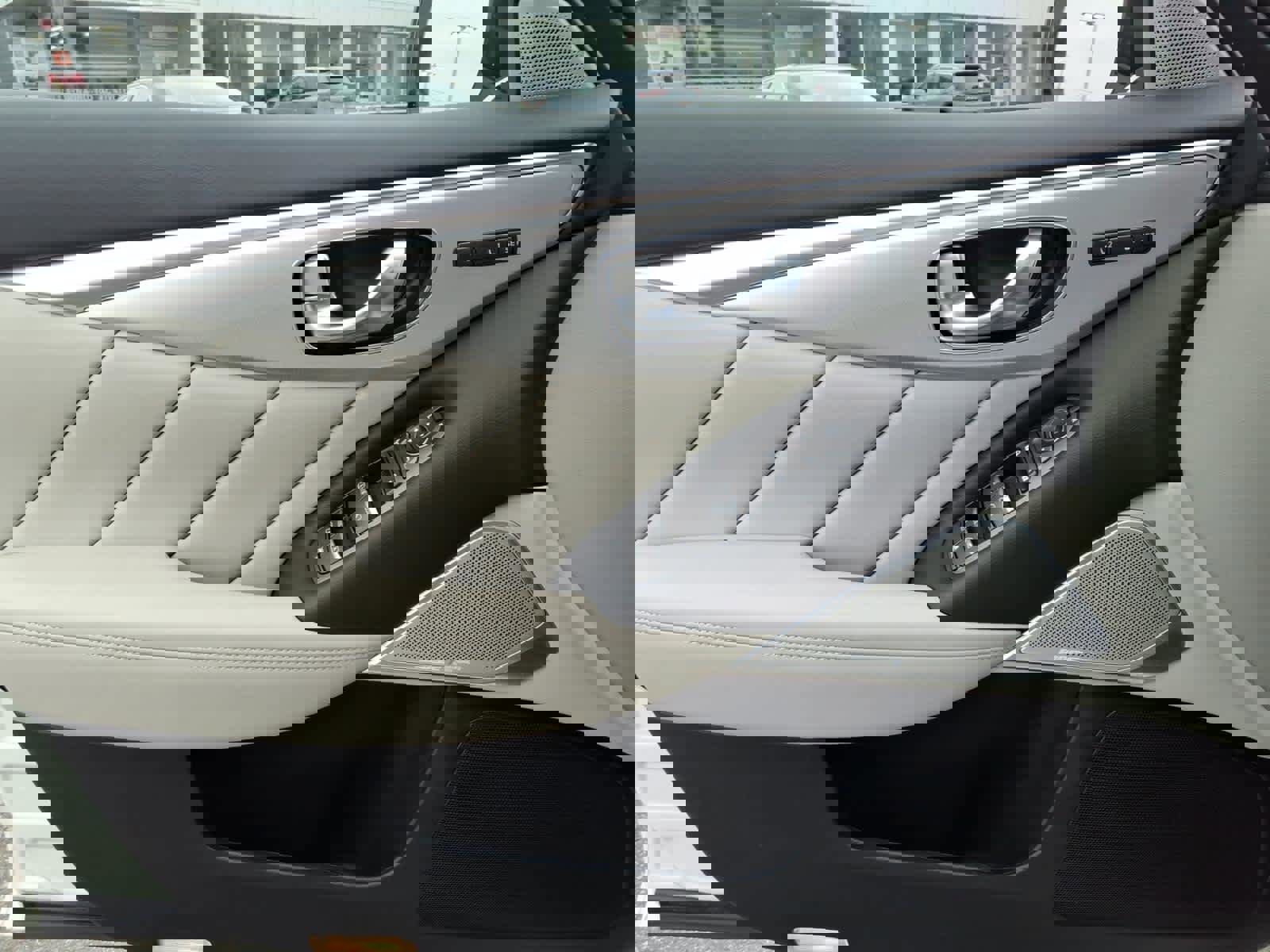 Used 2023 INFINITI Q50 Luxe w/ Cargo Package AWD/4WD image 16