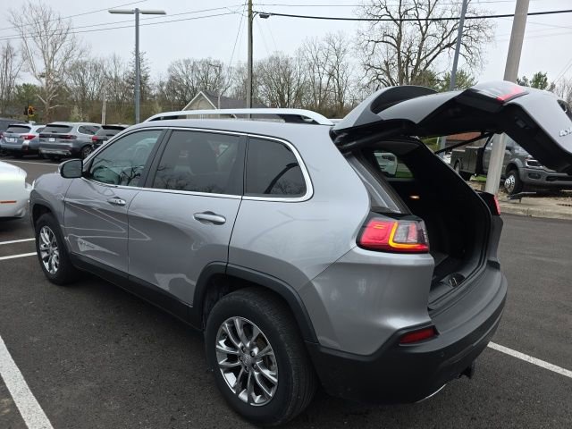 Used 2021 Jeep Cherokee Latitude Lux w/ Comfort/Convenience Group image 13