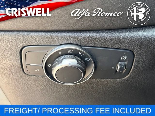 New 2026 Alfa Romeo Tonale w/ Quick Order Package 23H Volce AWD/4WD image 29