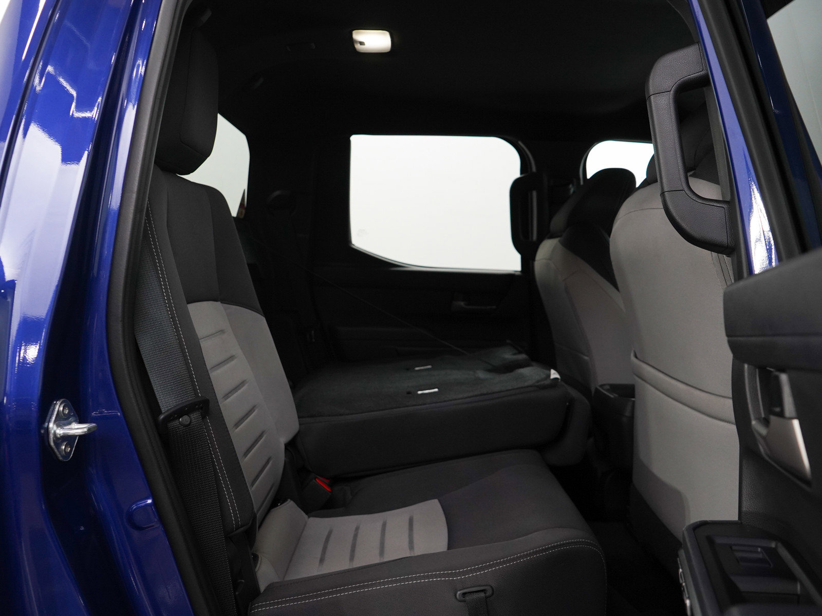 Used 2024 Toyota Tacoma TRD Off-Road image 13