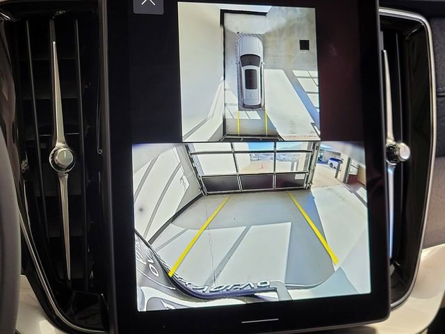 New 2026 Volvo XC90 B6 Ultra w/ Protection Package Premier AWD/4WD image 17