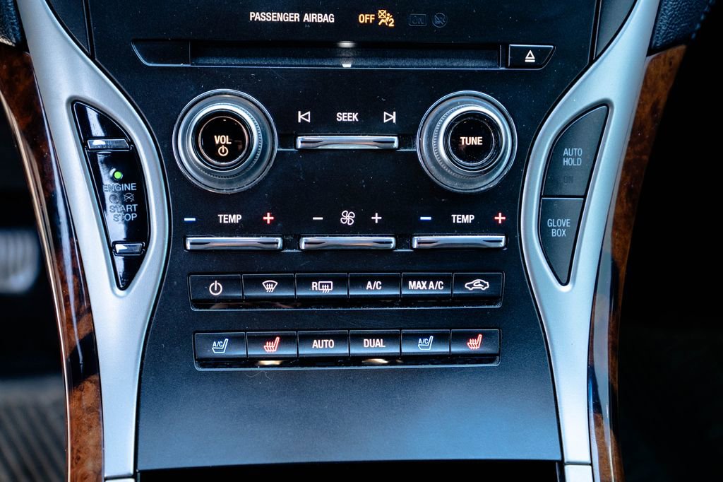 Used 2018 Lincoln MKX Reserve w/ Driver Assistance Package image 24