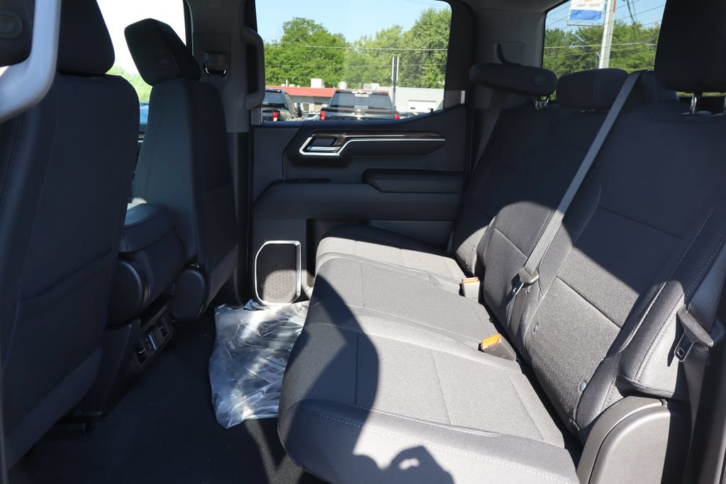 New 2026 Chevrolet Silverado 1500 LT AWD/4WD image 17