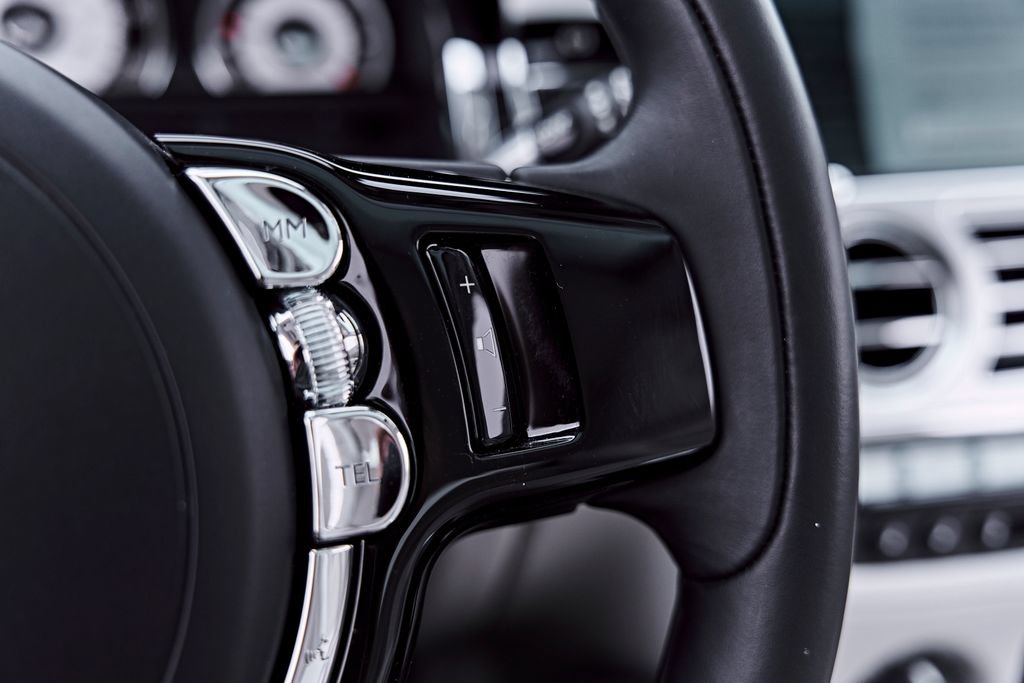 Used 2014 Rolls-Royce Wraith RWD image 63