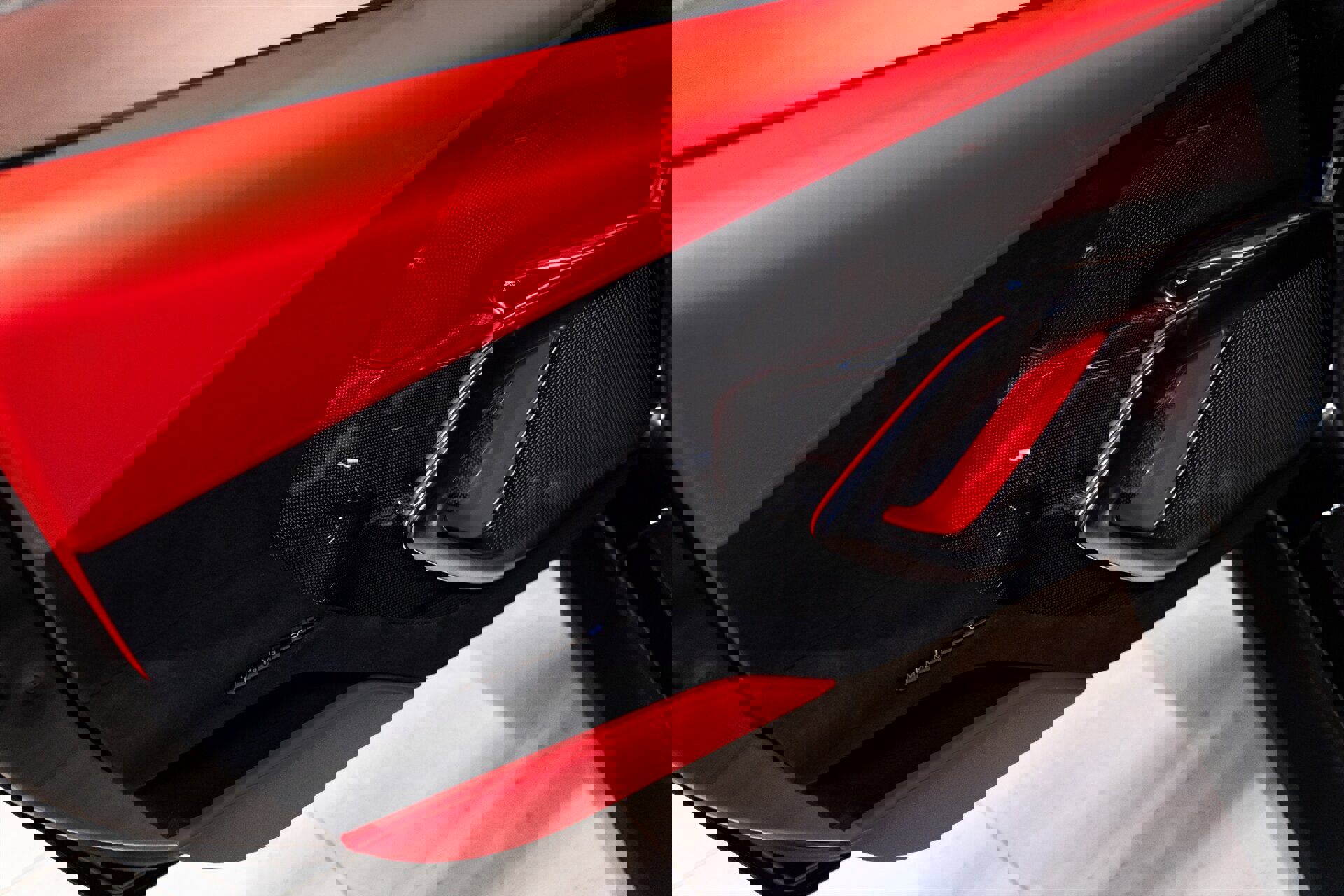 Used 2025 Ferrari 12Cilindri image 10