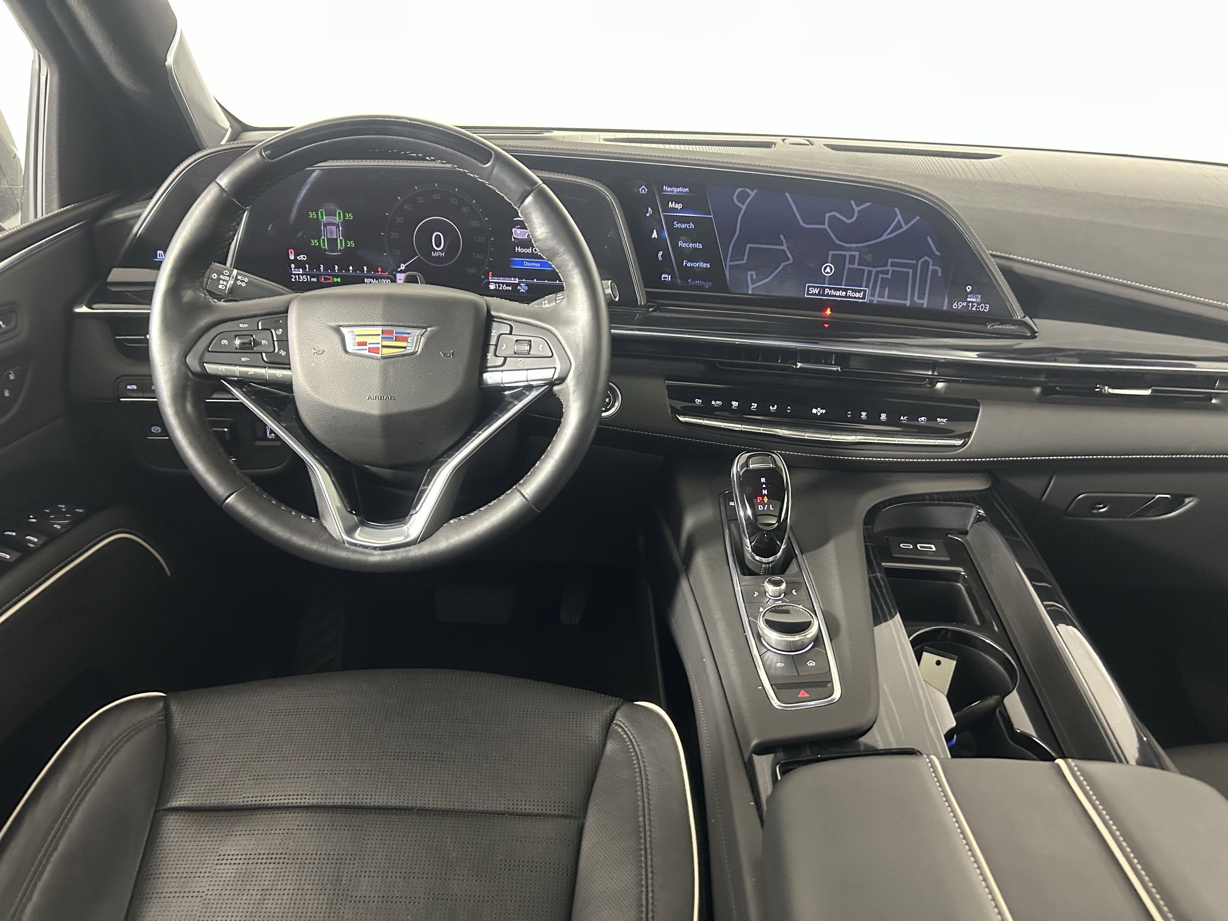 Used 2023 Cadillac Escalade ESV Sport w/ LPO, ONYX Package image 50