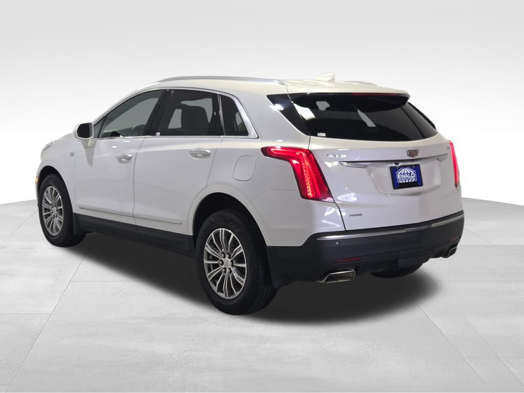 Used 2018 Cadillac XT5 Luxury w/ Driver Awareness Package AWD/4WD image 24