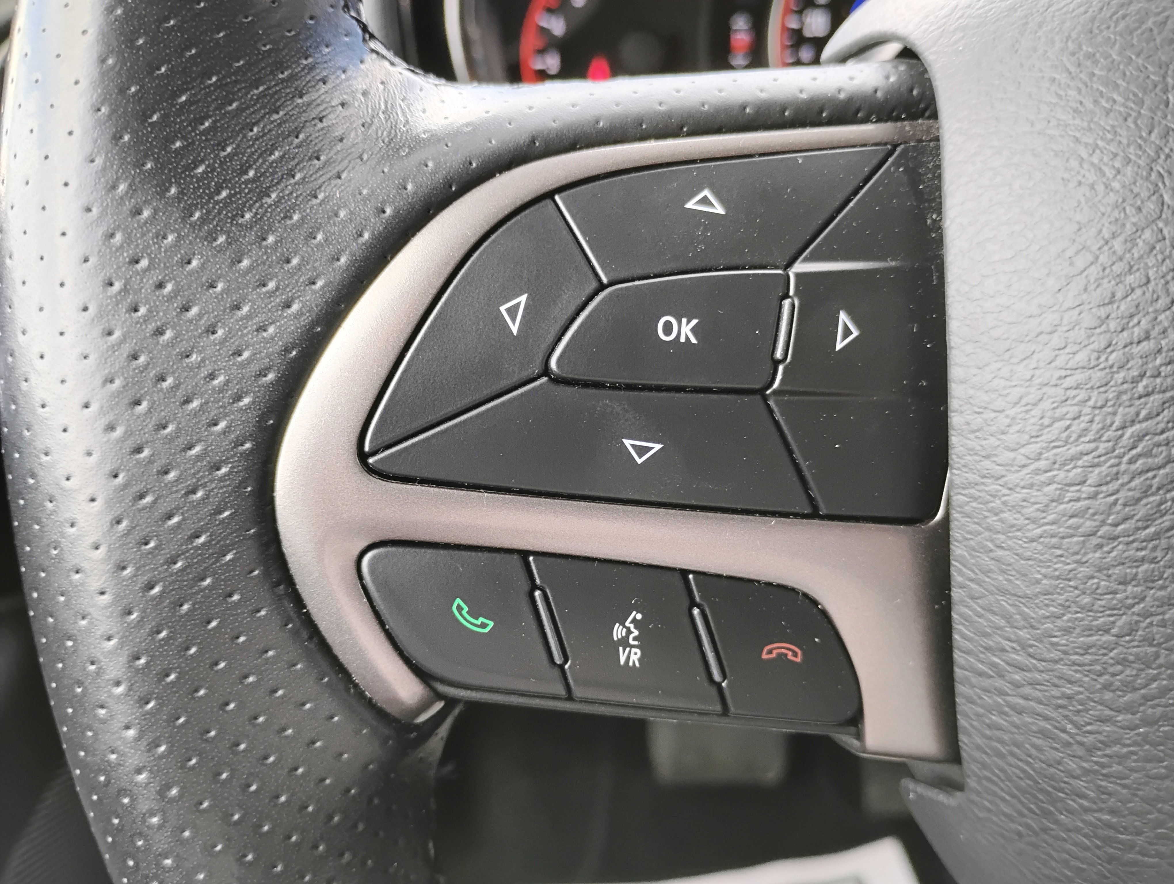 Used 2022 Dodge Durango SXT AWD/4WD image 10