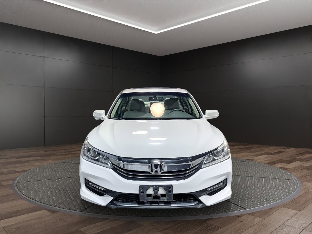 Used 2016 Honda Accord EX-L image 3