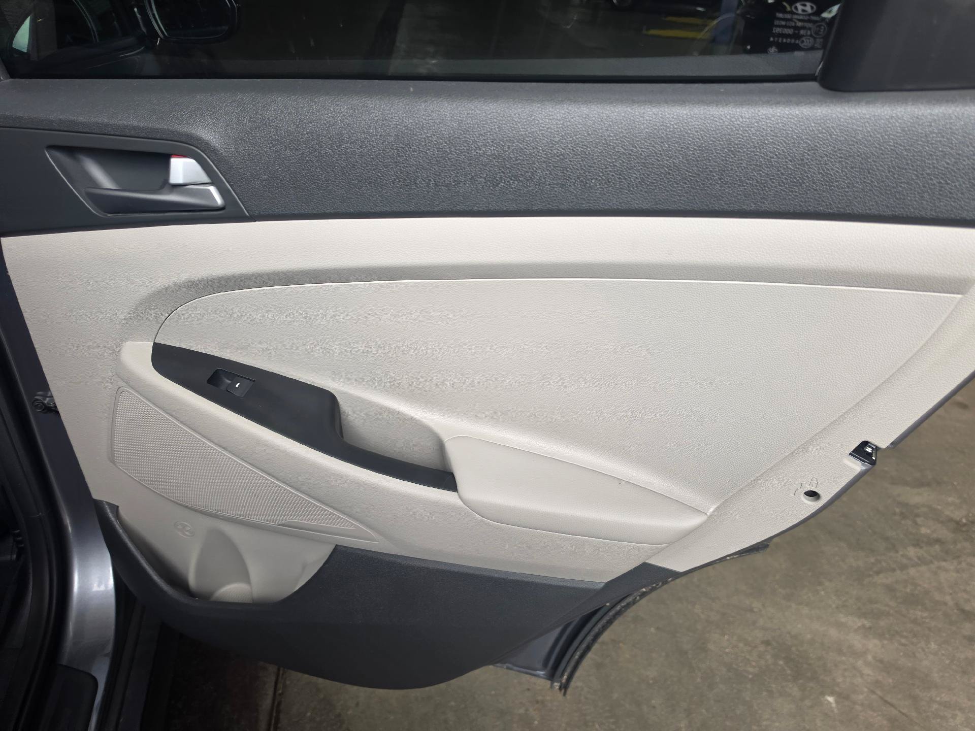 Used 2017 Hyundai Tucson SE FWD image 12
