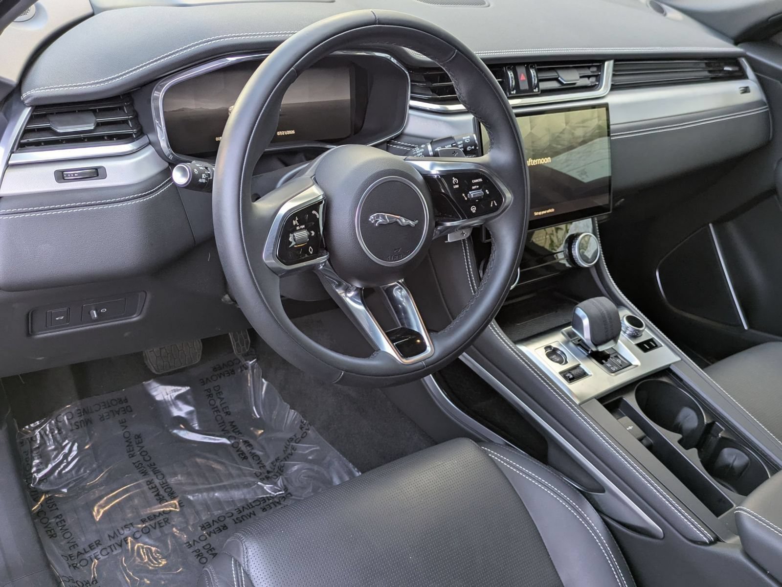 Used 2026 Jaguar F-PACE R-Dynamic S AWD/4WD image 16