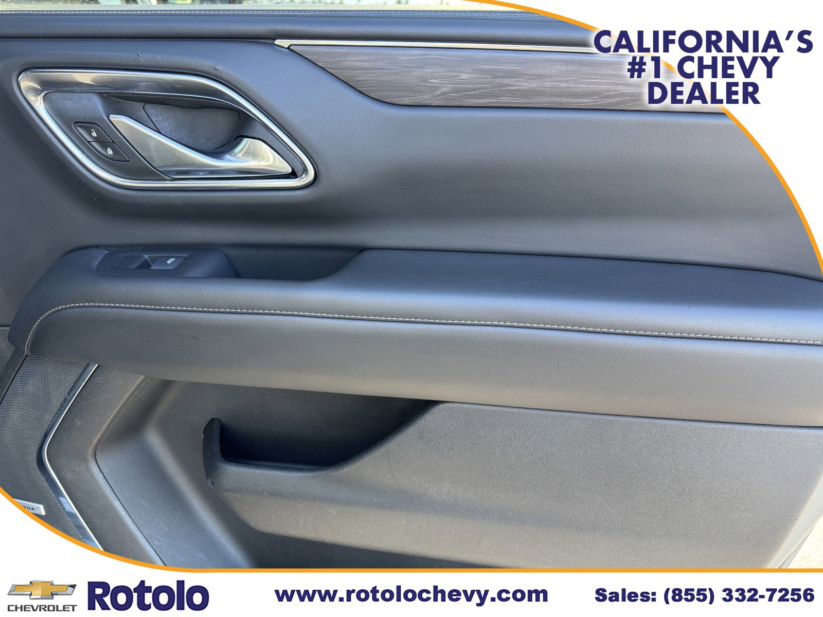 Used 2024 Chevrolet Suburban LT image 11