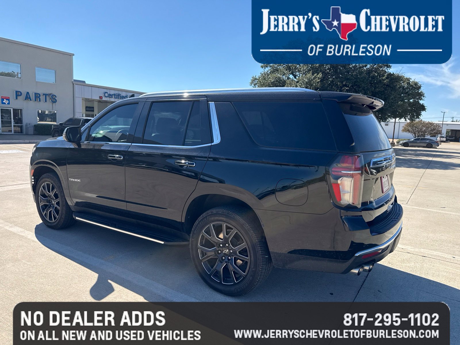 Used 2023 Chevrolet Tahoe Premier AWD/4WD image 5