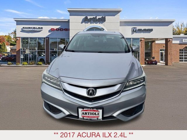 Used 2017 Acura ILX image 3