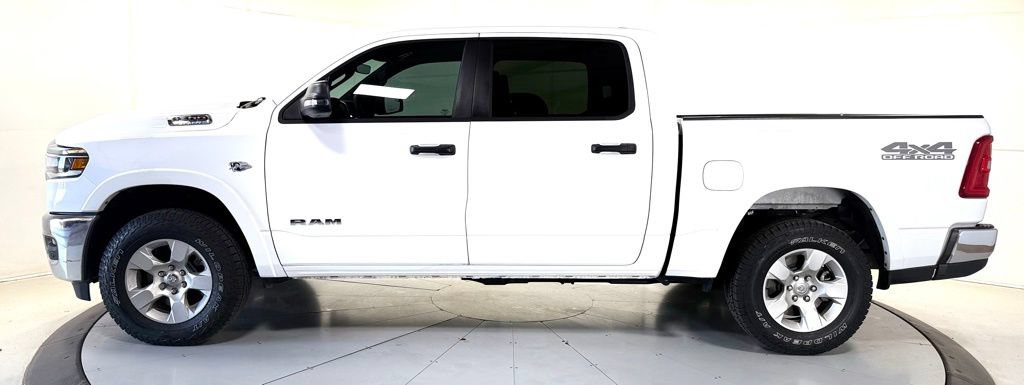 Used 2026 RAM 1500 Lone Star AWD/4WD image 7