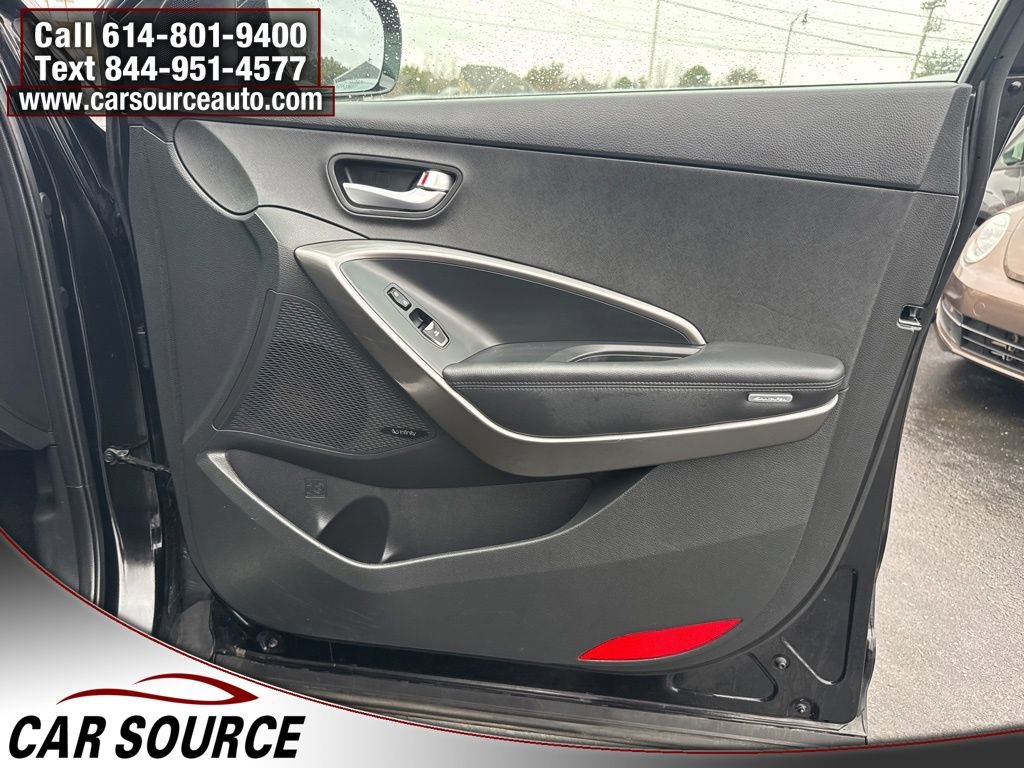 Used 2018 Hyundai Santa Fe Sport w/ Cargo Package image 40