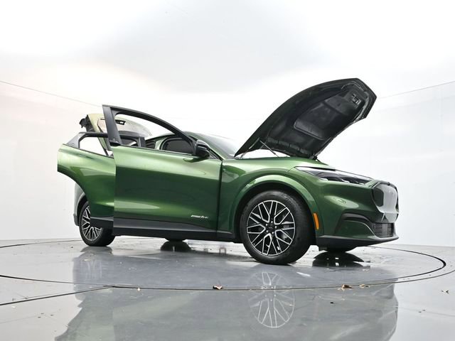 Used 2025 Ford Mustang Mach-E Premium image 34