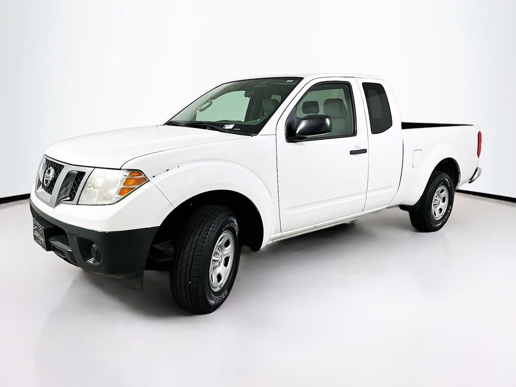 Used 2015 Nissan Frontier S w/ S Preferred Package RWD image 2