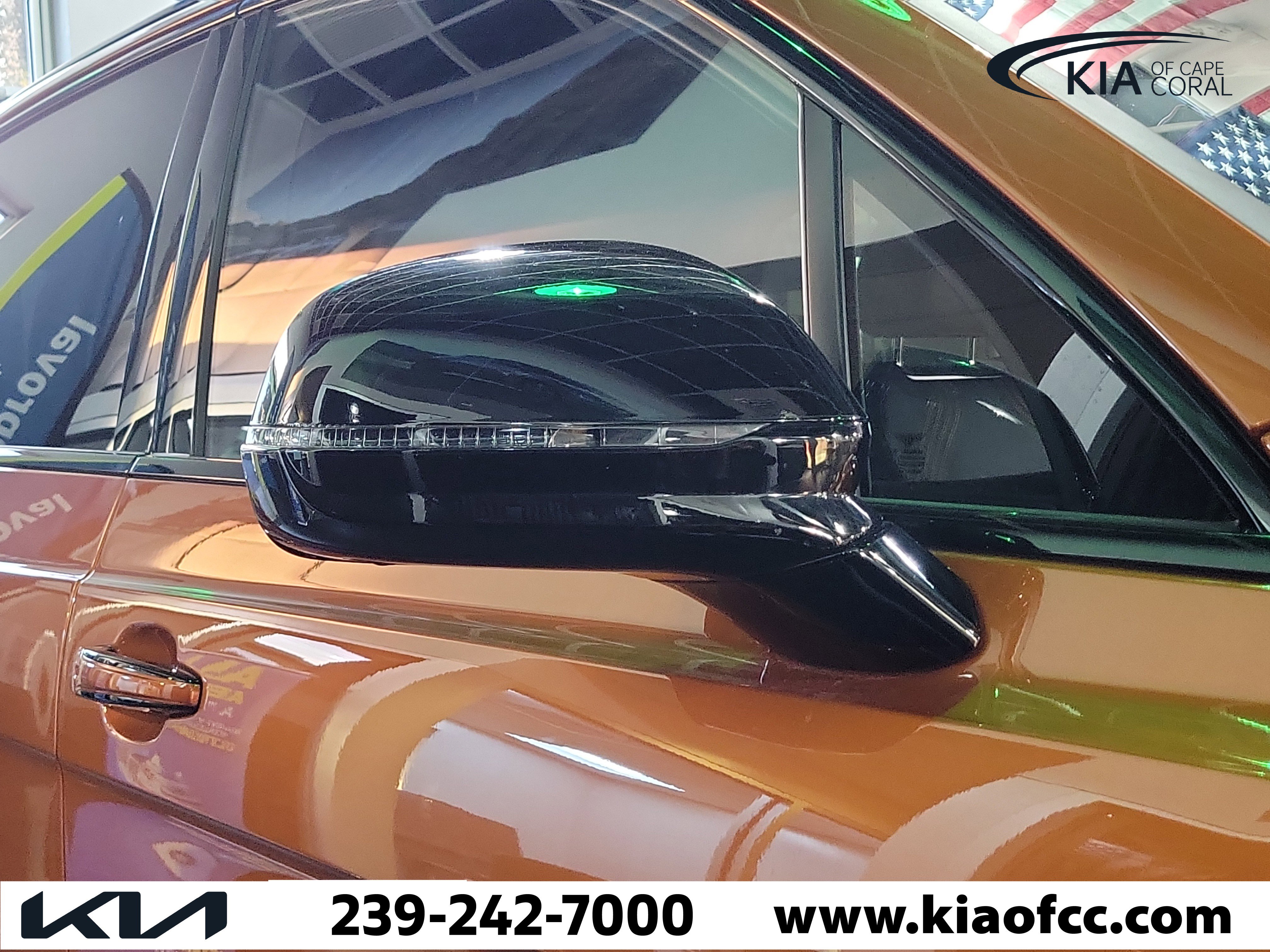 Used 2022 Bentley Bentayga image 6