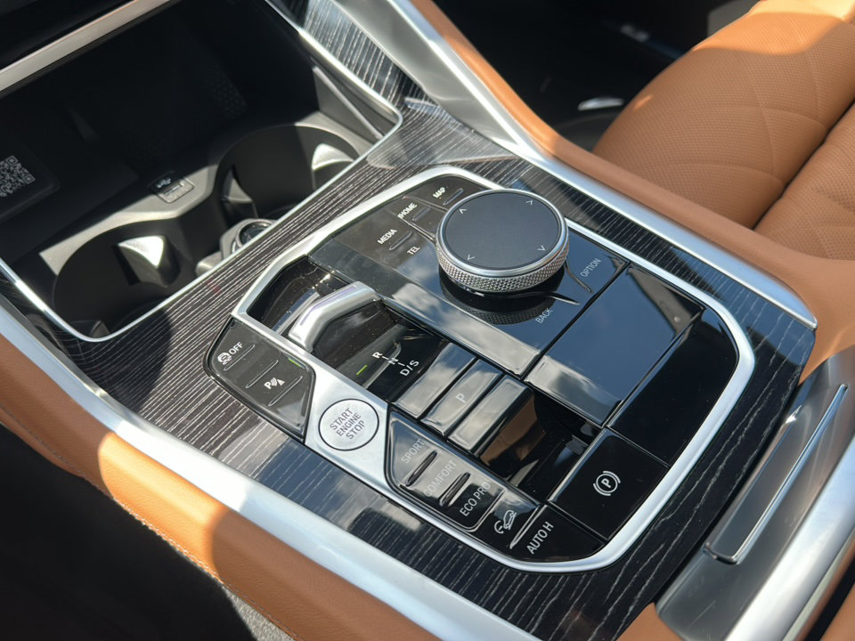 New 2026 BMW X6 xDrive40i AWD/4WD image 26