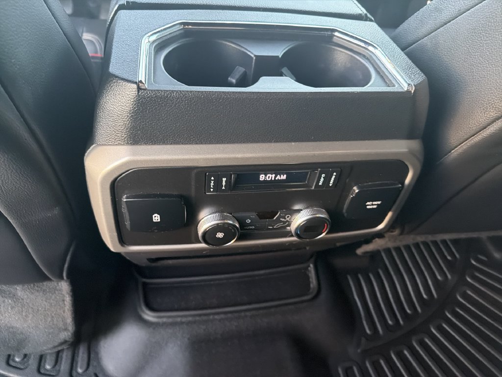 Used 2019 Ford Expedition XLT w/ Equipment Group 202A AWD/4WD image 23