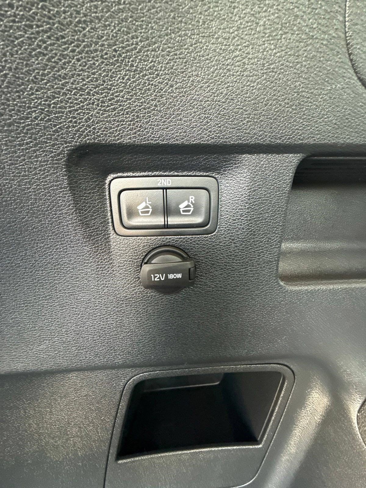 Used 2020 Kia Telluride LX FWD image 23