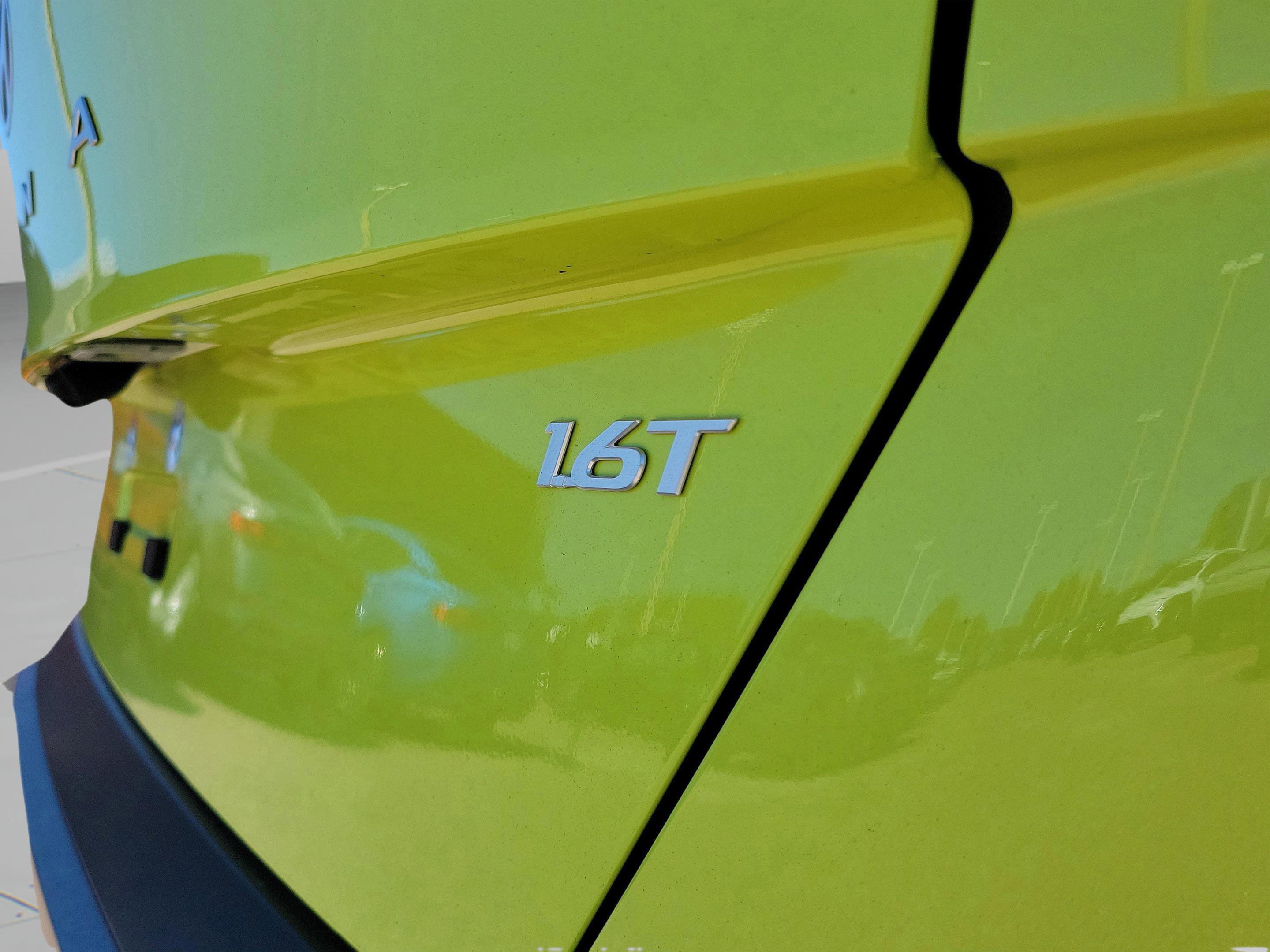 New 2026 Hyundai Kona SEL Premium image 9