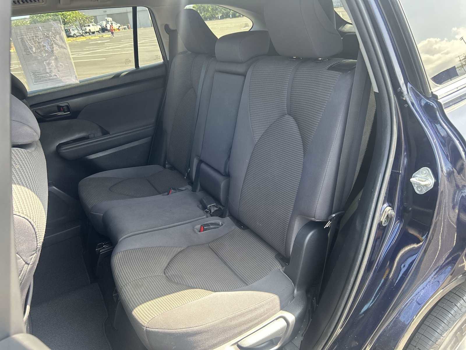 Used 2023 Toyota Highlander L FWD image 24
